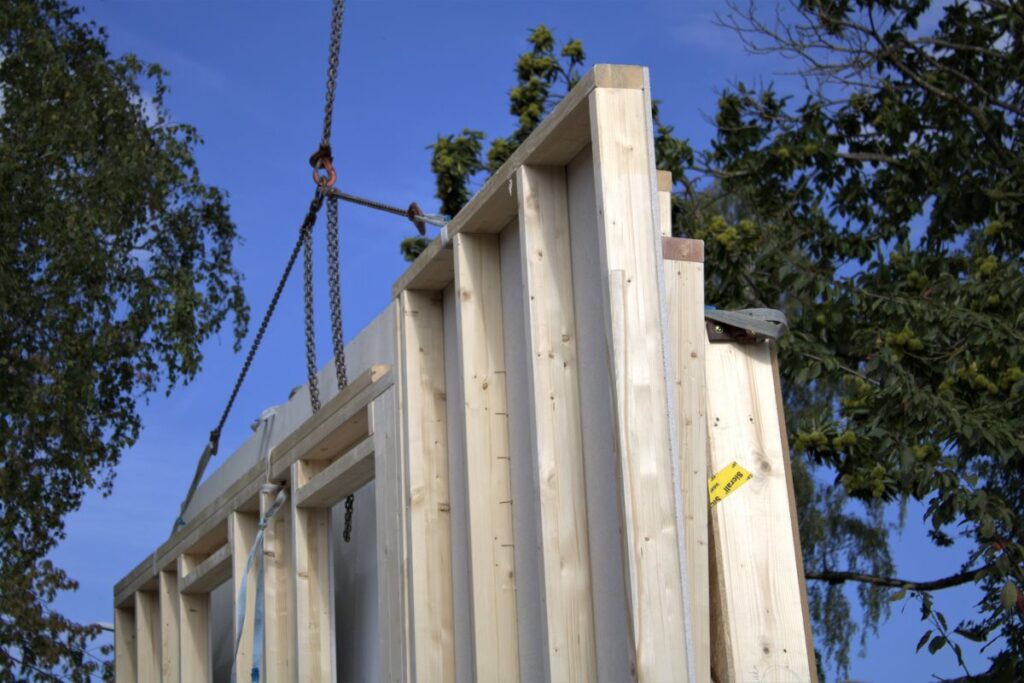 Houtskeletbouw 4 Plaatsing prefab wanden