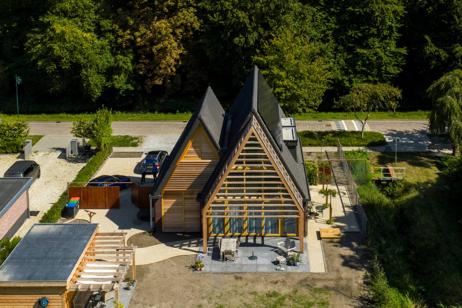 voorkant villa van houtskeletbouw